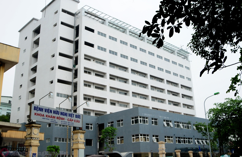 Thay khớp háng nhân tạo tại bệnh viện Việt Đức