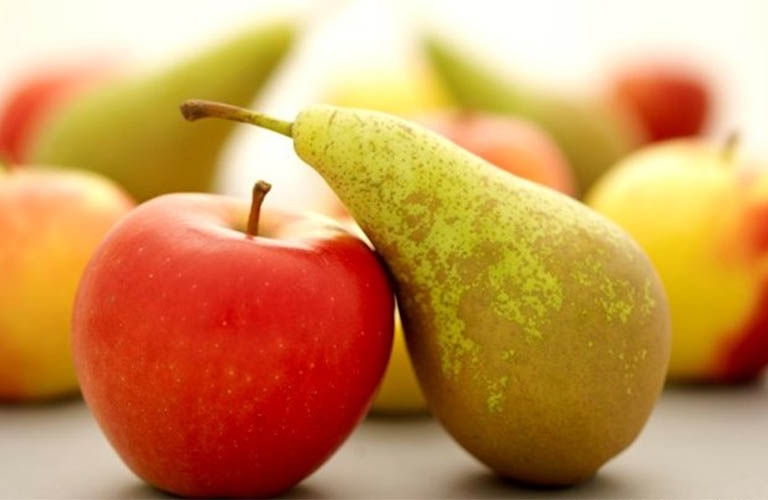 ăn táo và lê khi bị gout