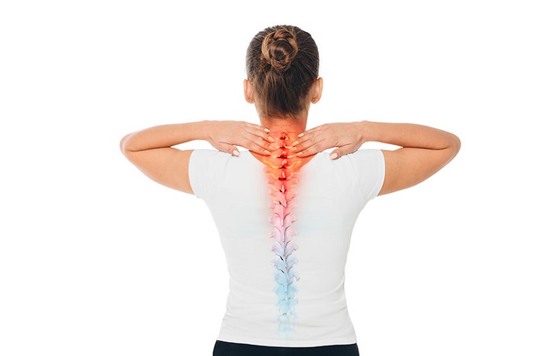Khớp cổ và lưng là hai vị trí dễ bị thoái hóa gây ra nhiều triệu chứng đau nhức khó chịu